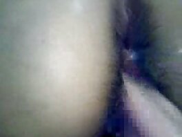 La giovane Kali Roses fa sesso films hards gratis in un lettino abbronzante e si fa sborrare in faccia