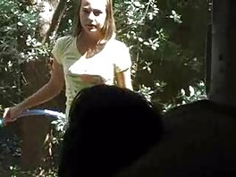 La video hard donne vecchie MILF dalla pelle pallida Lauren Phillips si fa inveire la figa con la BBC