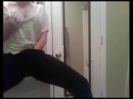 La video hard con mature bionda AJ Applegate scopa in lingerie nera